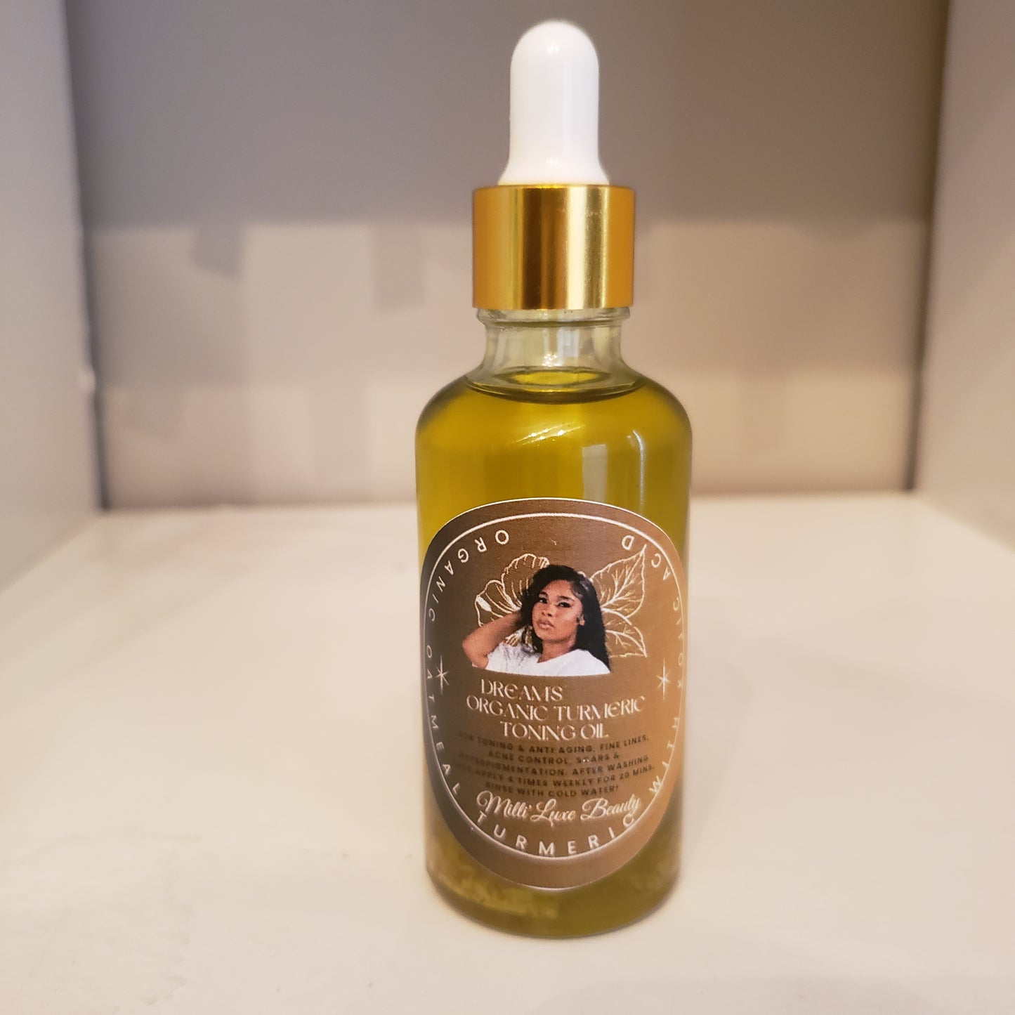 Dreams Turmeric Toning Oil with Kojic Acid & oatmeal